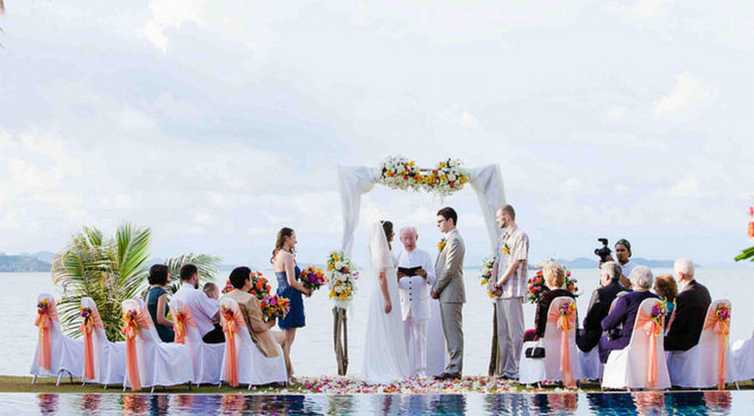 Barcelo Coconut Island, Resort